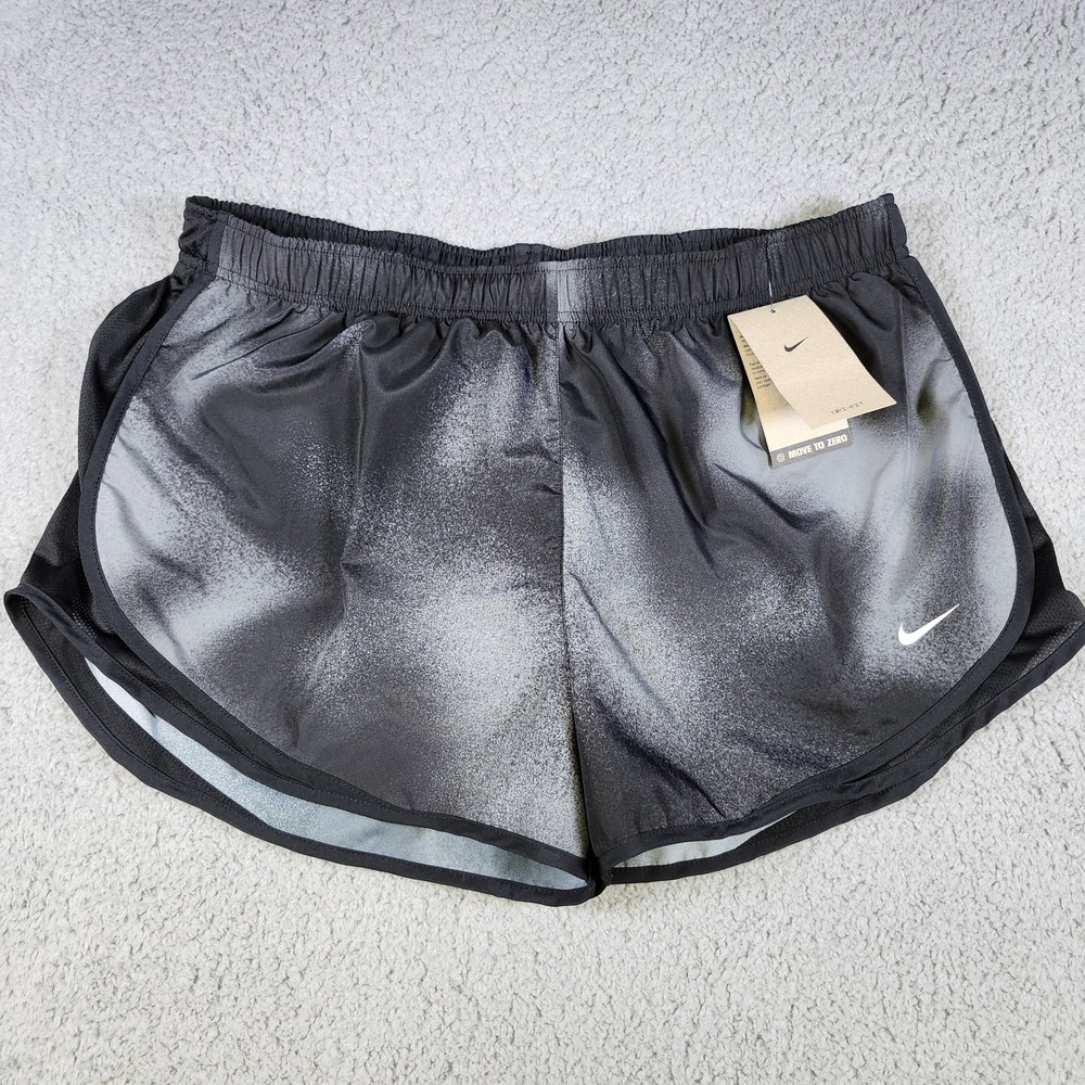 NWT Nike Dri-FIT Running Women's Small Black Gray Print 3" Woven Shorts FQ6261